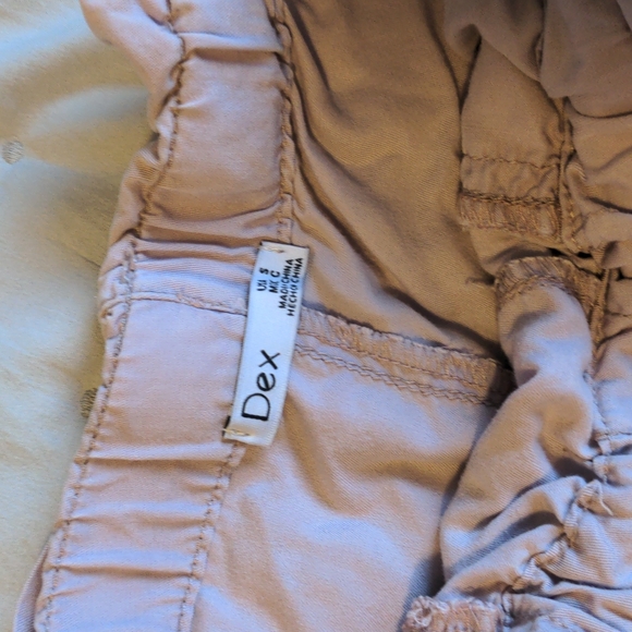 DEX shorts - Picture 2 of 2